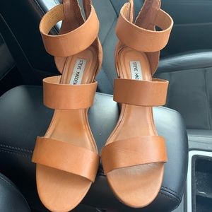 Steve Madden Wedge Sandals Size 8